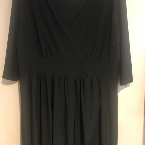 Black Dress - Picture 2 of 2